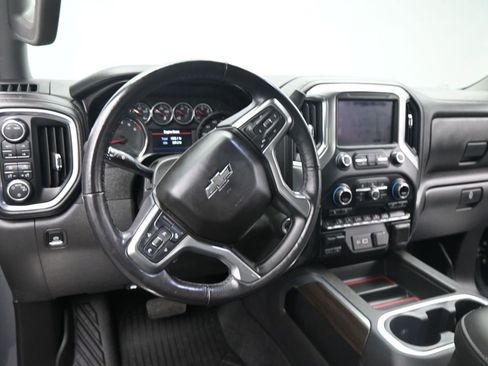 Used 2020 Chevrolet Silverado 1500 LT Trail Boss image 11