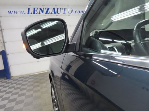 Used 2025 Ford Expedition Max Platinum w/ Platinum Ultimate Package AWD/4WD image 80