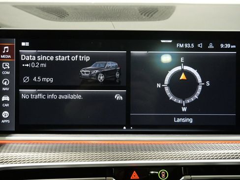 Used 2021 BMW X5 xDrive40i w/ M Sport Package AWD/4WD image 18