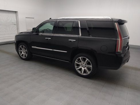 Used 2016 Cadillac Escalade Premium RWD image 3