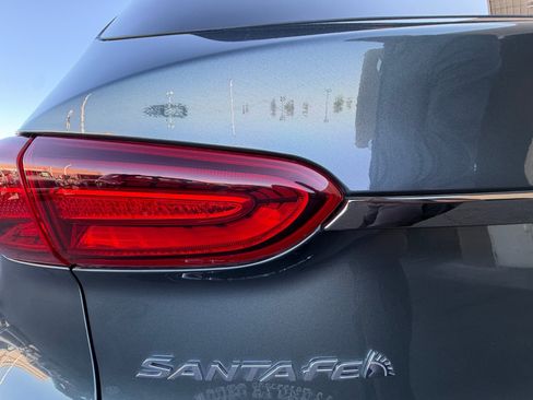 Used 2020 Hyundai Santa Fe Limited FWD image 24