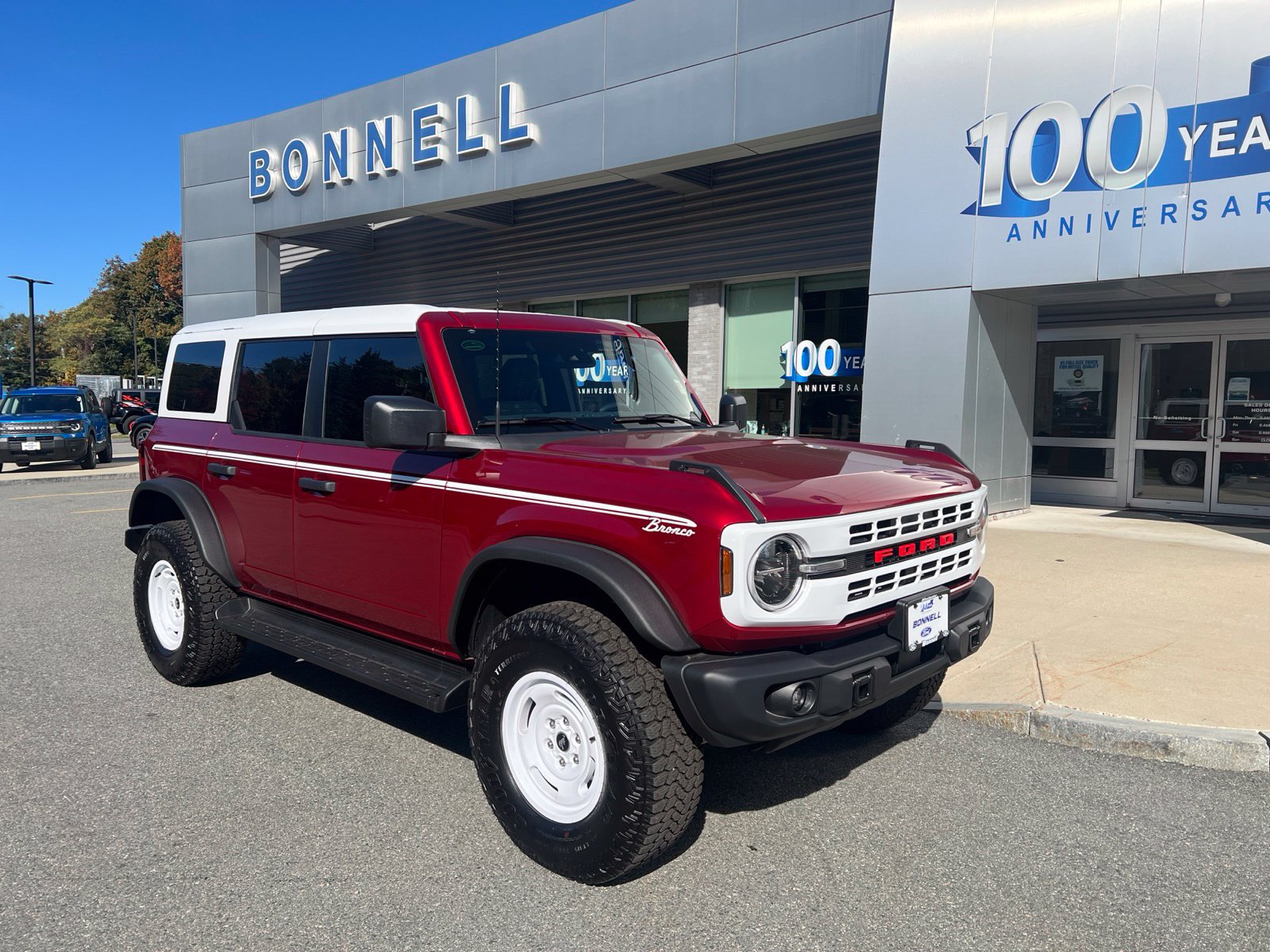New 2026 Ford Bronco Heritage Edition AWD/4WD image 1