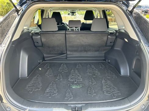 Used 2024 Toyota RAV4 AWD Hybrid image 26