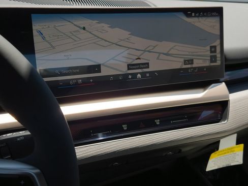 New 2027 BMW i5 eDrive40 w/ M Sport Package RWD image 11