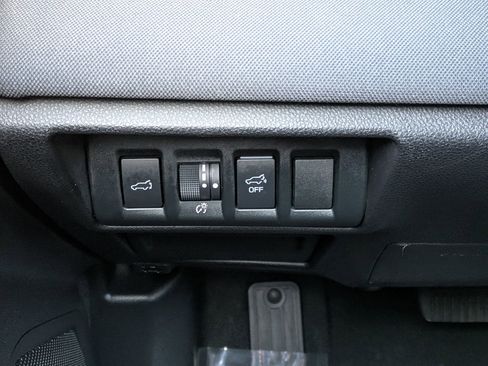 Certified 2022 Subaru Outback Premium image 18