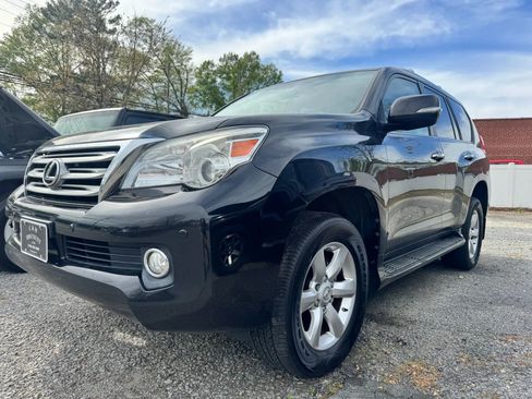 Used 2010 Lexus GX 460 image 3