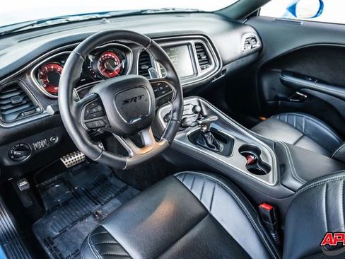 Used 2015 Dodge Challenger SRT Hellcat image 2