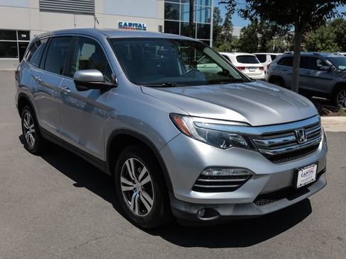 Used 2017 Honda Pilot EX-L image 6