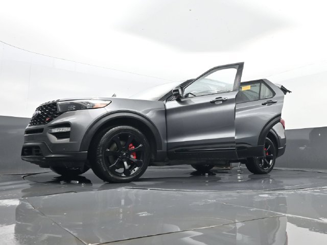 Used 2022 Ford Explorer ST w/ ST Street Pack AWD/4WD image 38