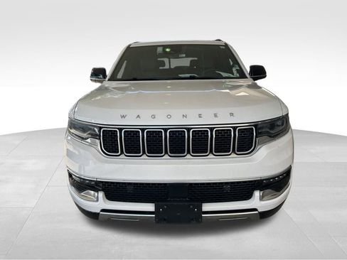 Used 2023 Jeep Wagoneer Series III w/ Preferred Equipment Group image 14