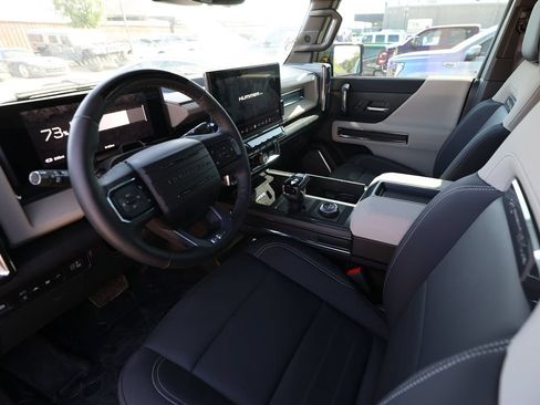 Used 2026 GMC Hummer EV SUV AWD/4WD image 9