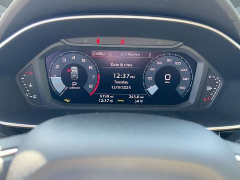 Certified 2025 Audi Q3 2.0T Premium Plus w/ Premium Plus Package image 19