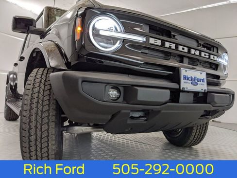 New 2025 Ford Bronco Outer Banks image 28
