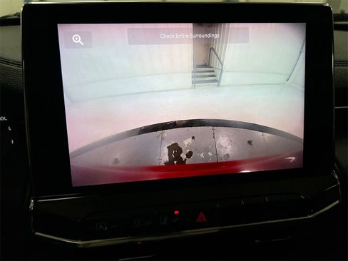 Used 2022 Jeep Compass Limited image 15