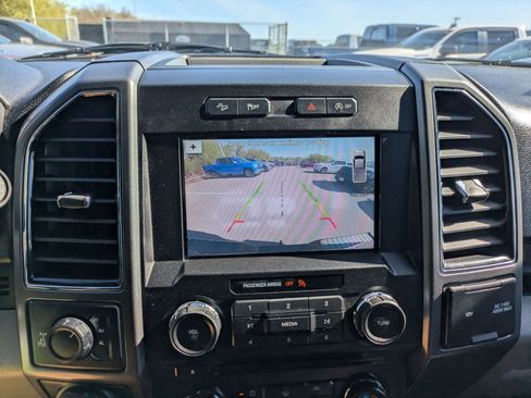 Used 2018 Ford F150 XLT w/ Equipment Group 302A Luxury image 19