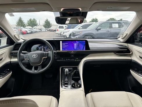 Used 2025 Toyota Crown w/ Advanced Technology Package AWD/4WD image 20
