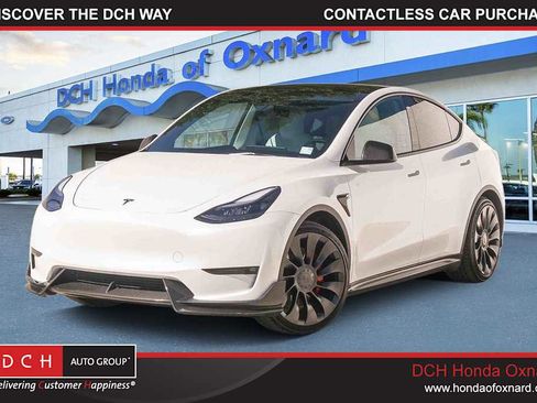Used 2022 Tesla Model Y Performance image 1