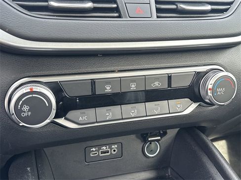 Certified 2025 Nissan Altima 2.5 S image 7