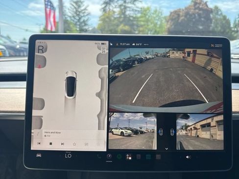 Used 2023 Tesla Model 3 Standard Range RWD image 32