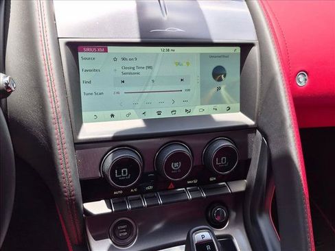 Used 2024 Jaguar F-TYPE Convertible AWD image 15