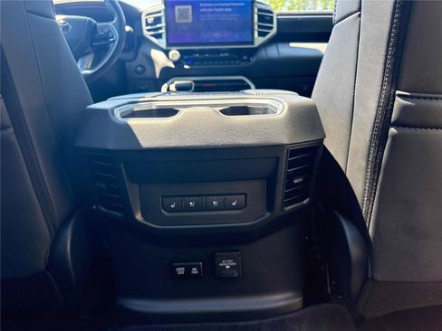 Used 2025 Toyota Tundra Platinum AWD/4WD image 29