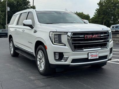 Used 2023 GMC Yukon XL SLT w/ SLT Premium Package