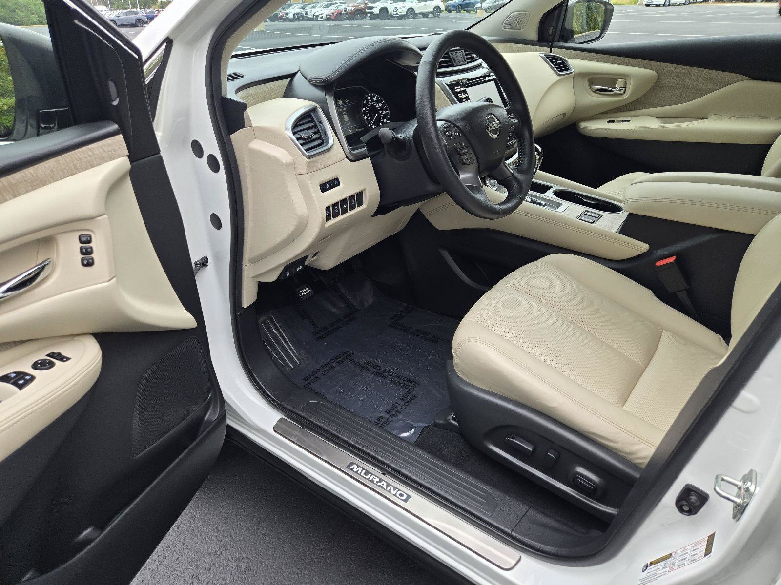 Used 2020 Nissan Murano SL FWD image 12