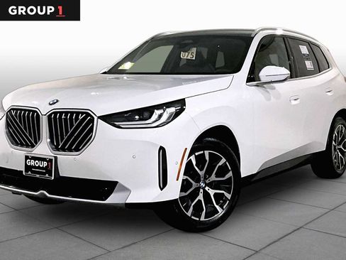 Used 2025 BMW X3 xDrive30i w/ Convenience Package AWD/4WD image 1
