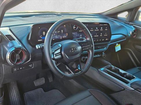 New 2026 Chevrolet Equinox EV RS image 3