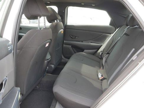 New 2026 Hyundai Elantra SEL Sport Premium FWD image 6
