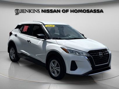 Certified 2021 Nissan Kicks S