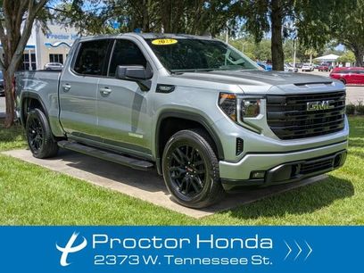 Used 2025 GMC Sierra 1500 Elevation w/ LPO, Elevation Black Package