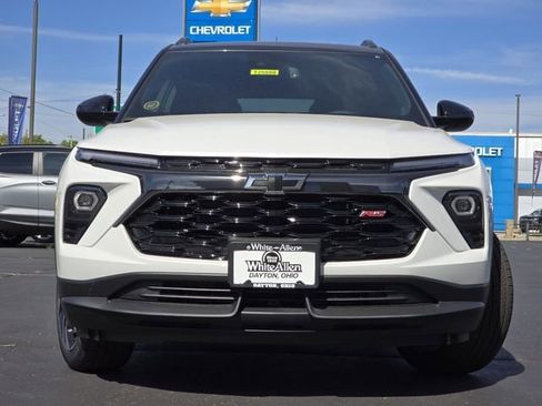 New 2025 Chevrolet TrailBlazer RS w/ Convenience Package FWD image 9