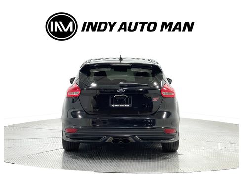 Used 2018 Ford Focus ST FWD image 5
