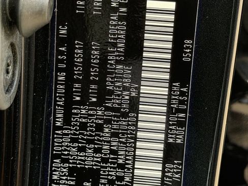 Used 2025 Toyota Corolla Cross LE image 31