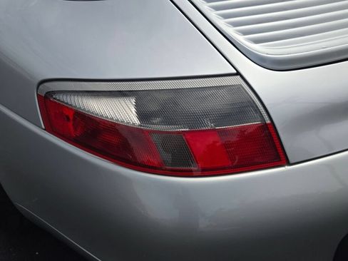 Used 2000 Porsche 911 Carrera 4 AWD/4WD image 15