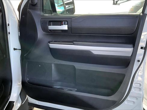 Used 2019 Toyota Tundra Limited image 22