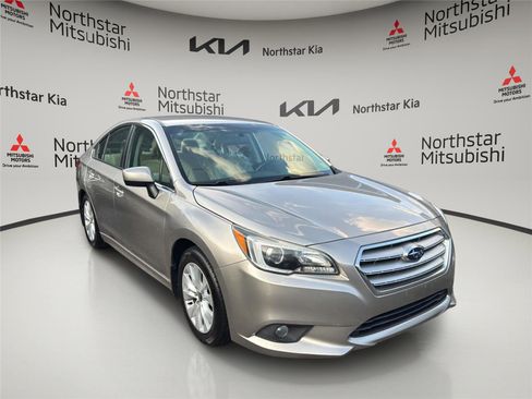 Used 2017 Subaru Legacy 2.5i Premium AWD/4WD image 7