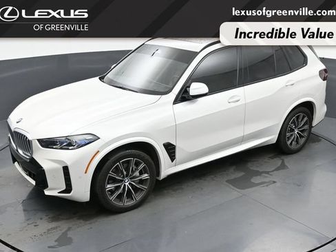 Used 2025 BMW X5 xDrive40i w/ M Sport Package AWD/4WD image 24