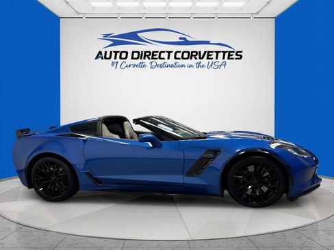 Used 2019 Chevrolet Corvette Z06 RWD image 6