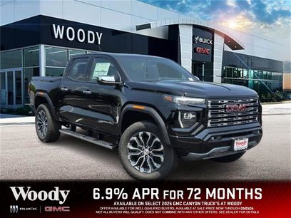 New 2025 GMC Canyon Denali