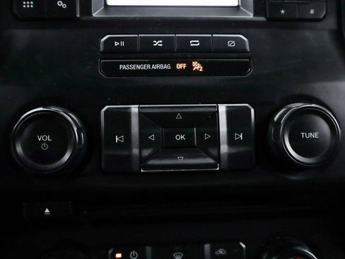 Used 2018 Ford F150 XL w/ Equipment Group 101A Mid image 31