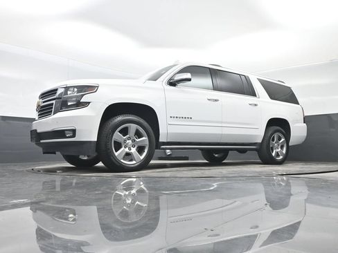 Used 2018 Chevrolet Suburban Premier RWD image 26