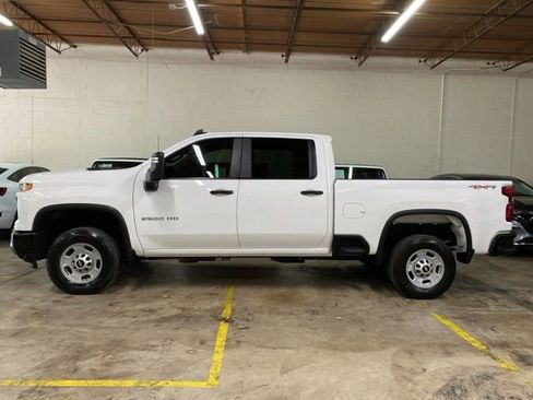 Used 2024 Chevrolet Silverado 2500 W/T w/ WT Convenience Package AWD/4WD image 2