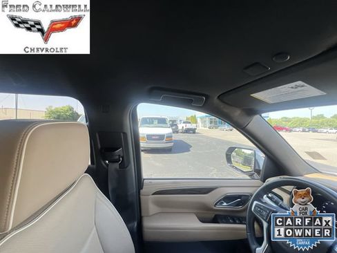 Used 2024 Chevrolet Tahoe Premier AWD/4WD image 15