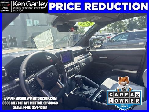 Used 2024 Toyota Tacoma TRD Sport AWD/4WD image 19