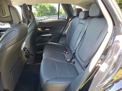 Certified 2025 Mercedes-Benz GLC 350e 4MATIC image 8