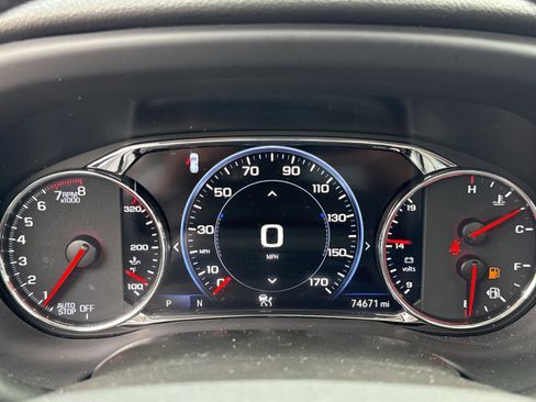 Used 2021 GMC Acadia Denali w/ Denali Technology Package image 16