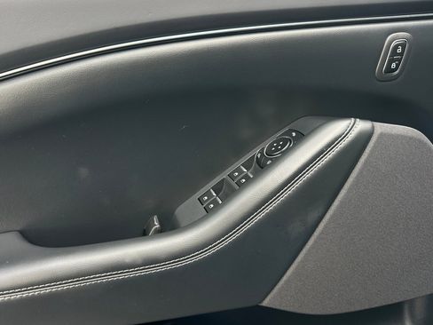 Used 2023 Ford Mustang Mach-E Select image 10