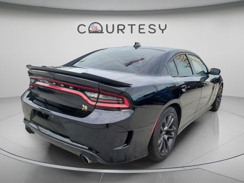 Used 2023 Dodge Charger Scat Pack w/ Plus Group RWD image 3